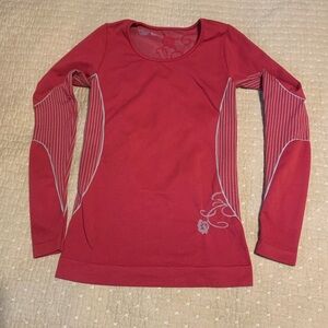 Athleta Fuschia Long Sleeve Athletic Top